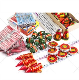 Send Diwali Mixed Crackers Online in India at Indiagift.in