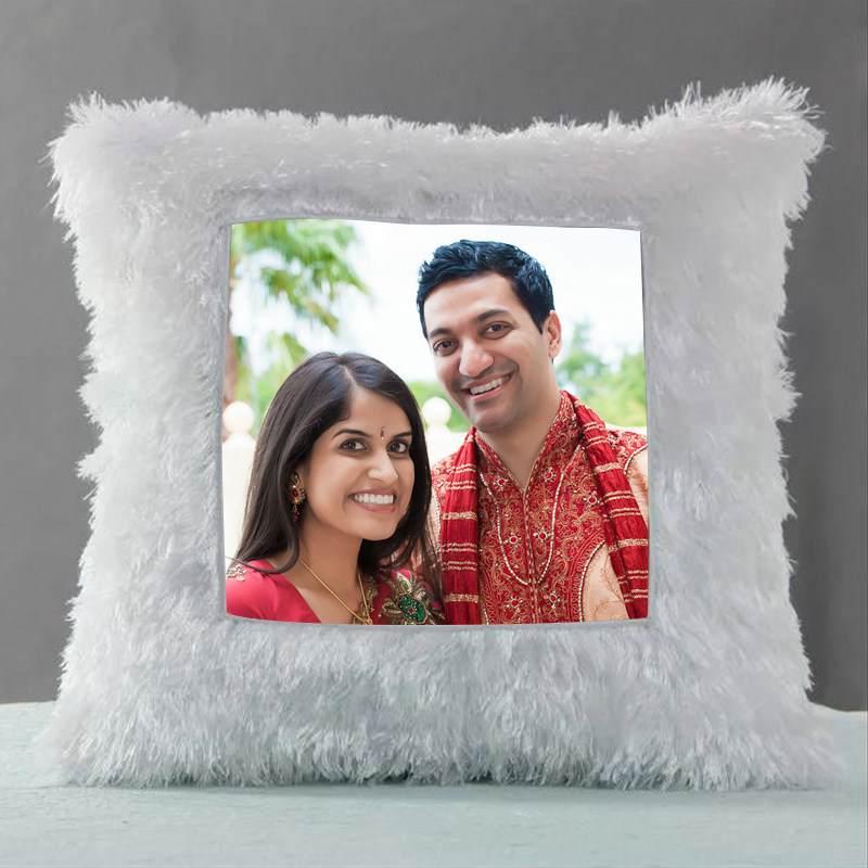 Send LED Cushion Online in India at Indiagift.in